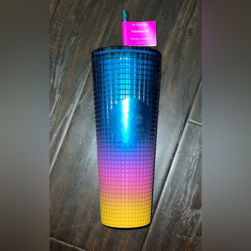 ☕️ NWT! Starbucks x Tim Singleton Pride Ombre Grid Tumbler